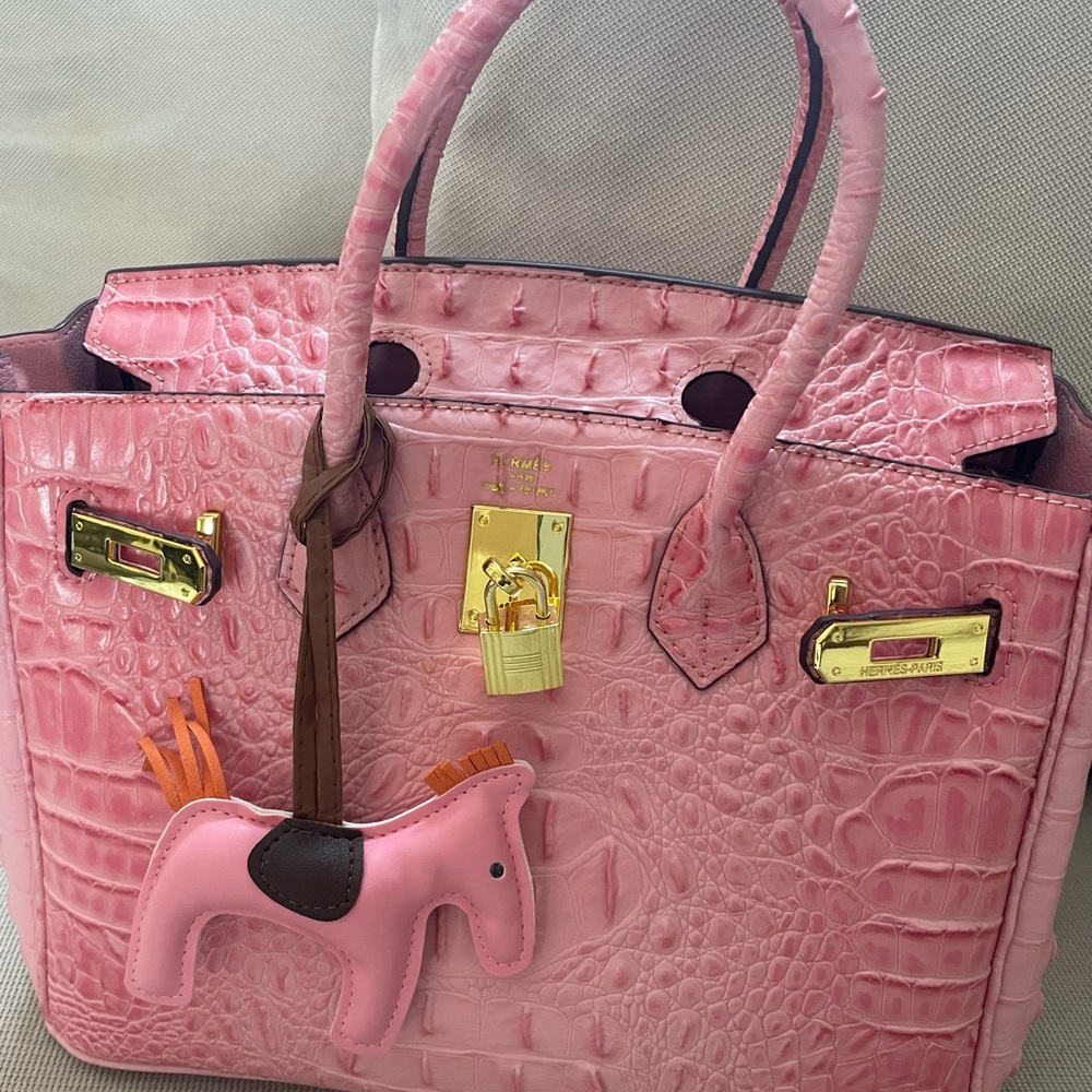 Handbag - Picture 4 of 10